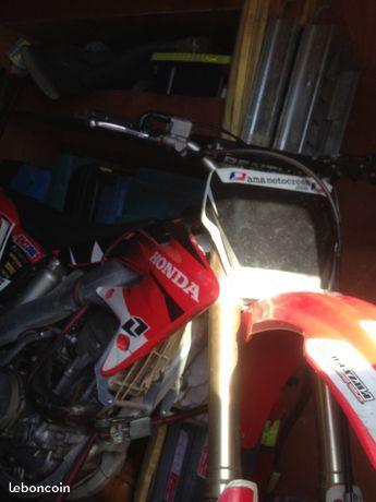 Moto cross 250 crf
