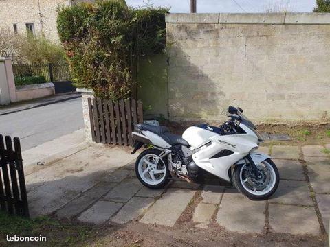 Honda VFR 800 BLANC nacré