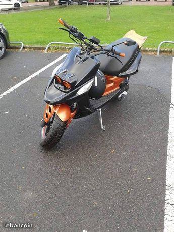 scooter mbk rocket