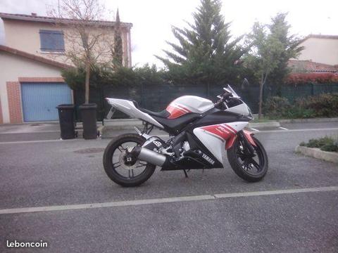 Yamaha yzf r125