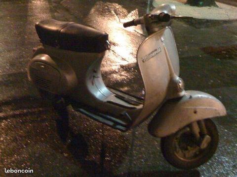 Vespa V5A phare rond de 1963
