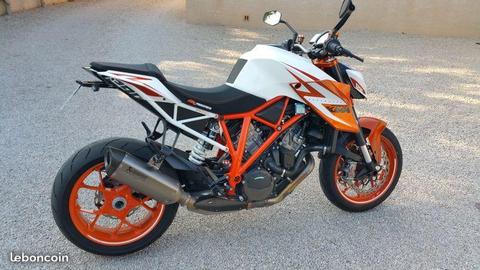 KTM 1290 super duke R ABS spécial édition 2016