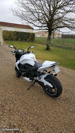 URGENT A DEBATTRE KAWA Z750 faible kms comme neuve