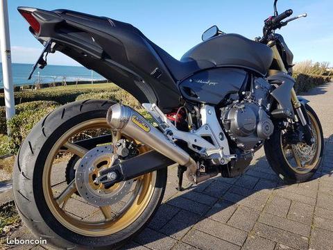 Hornet 600 / 2012 / noir et or