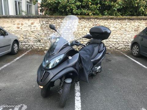 Piaggio mp3 300ie sport toutes options TBE