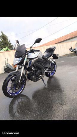 Mt 125 ABS Équipée