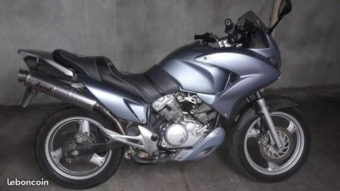 Honda Varadero 125