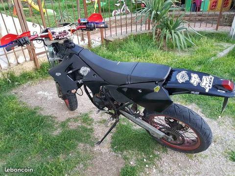 moto hrd