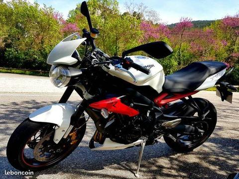 Triumph Street Triple R