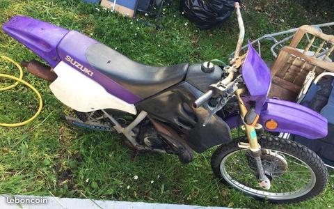 Suzuki rmx 50 incomplete (moteur refait)