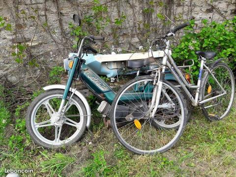 Mobylette Peugeot pour collectioneur ou bricoleur