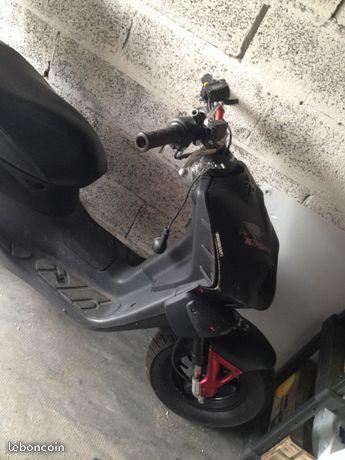 Scooter peugeot