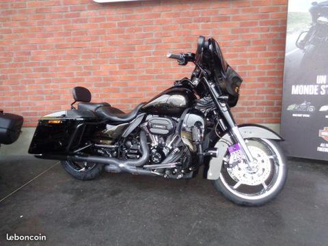 Harley Davidson STREET GLIDE CVO ABS