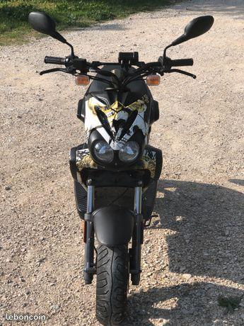 Stunt MBK 2017 édition limitée Philipp Plein