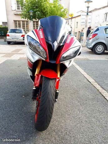 R6 50 th
