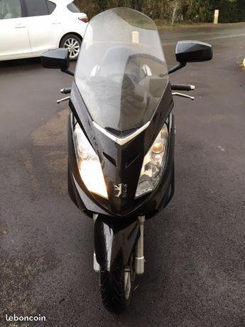 Scooter Peugeot Satelis 125 révisé