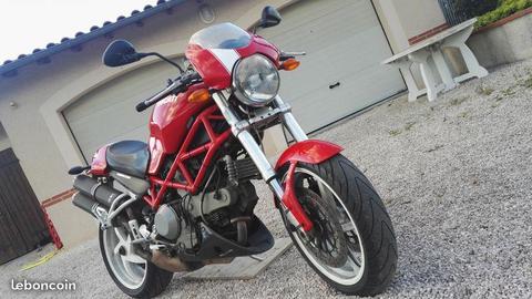 Ducati Monster S2R 1000