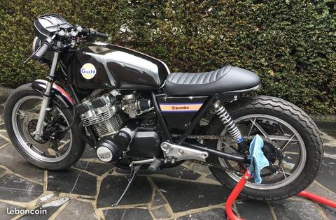 Suzuki gsxe 750 de 1978 avec 26800 km cafe racer