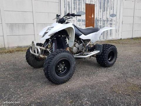QUAD SUZUKI 400 LTZ