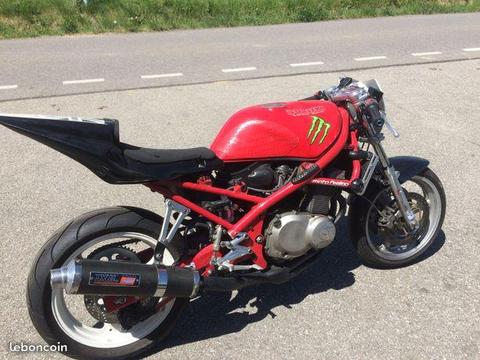 Suzuki 400 Bandit CRT-RACING