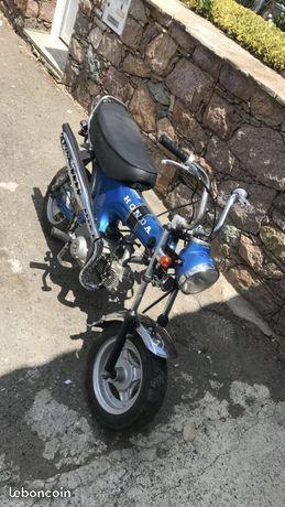 Dax Honda st70