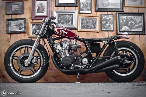 Honda cb 750