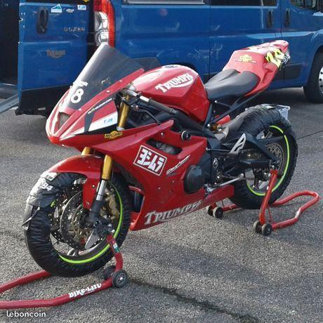 Triumph daytona 675 piste