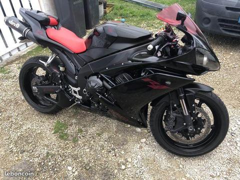 Yzf r1
