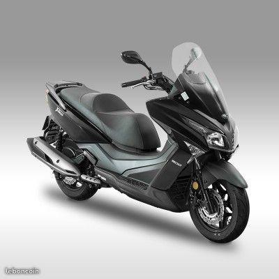 Scooter KYMCO XTOWN 300 ABS NEUF PROMO