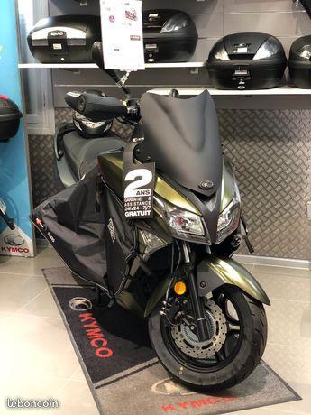 Scooter KYMCO XTOWN 125 CBS NEUF SERIE LIMITE
