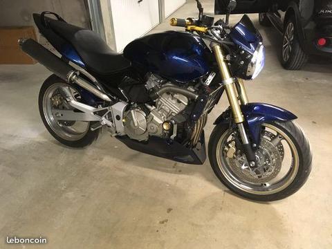 Superbe affaire HONDA HORNET