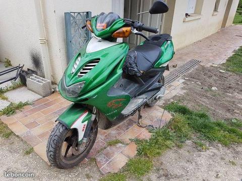 SCOOTER MBK NITRO