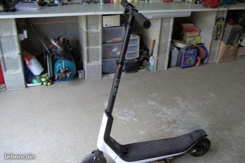 Trottinette Electrique NANO 250W Electrique