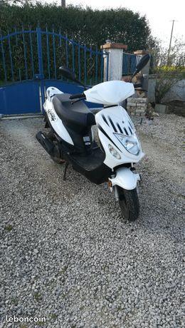 Scooter TNT MOTOR ROMA 50cc