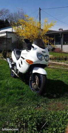 Suzuki 600 gsxf