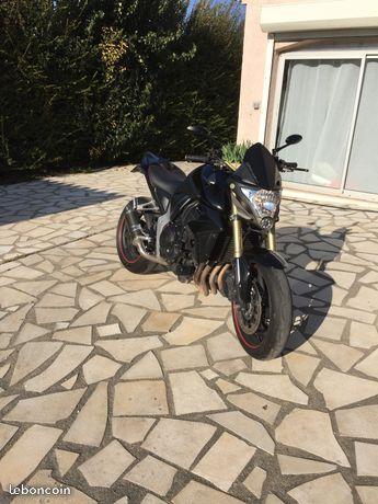 Honda cb1000r