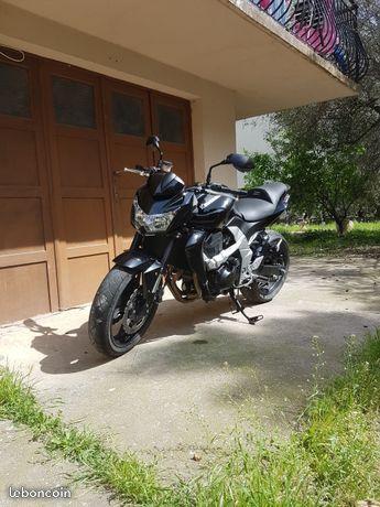 Kawasaki Z750