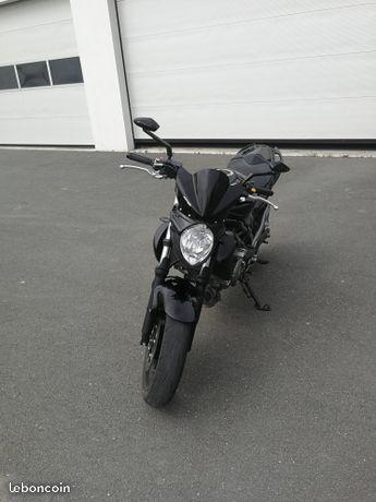 Suzuki Gladius 650 A2