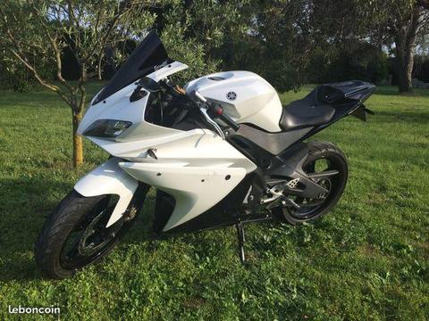 Yamaha YZF 125 R