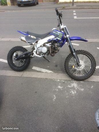 Dirt bike