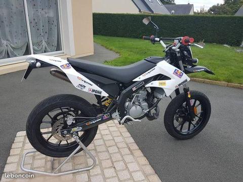 MOTO 50 DERBI SENDA XTREME 2017