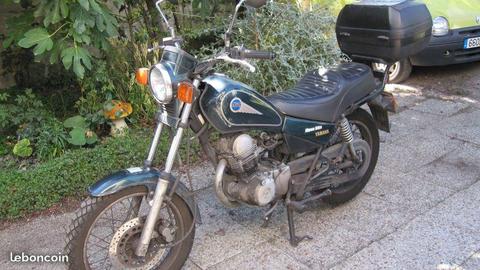 Moto Yamaha SR 125