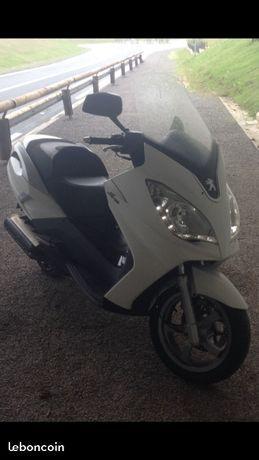 Peugeot Satelis II 125cc blanc