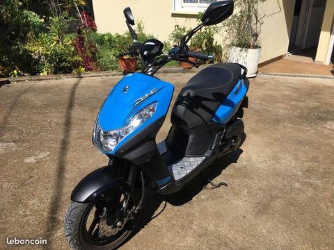 Scooter Peugeot kizbee streetzone 50