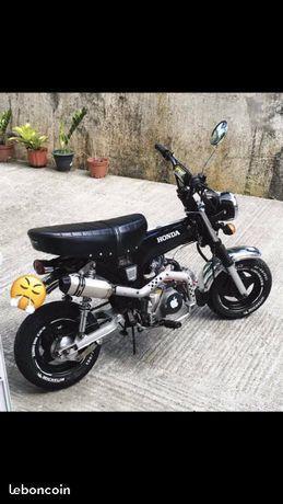 HONDA DAX