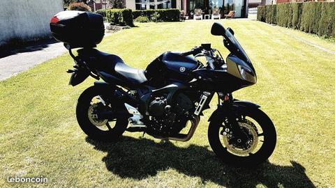 Yamaha FZ6 Fazer S2