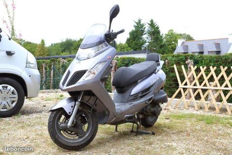 Scooter 125 kymco dink
