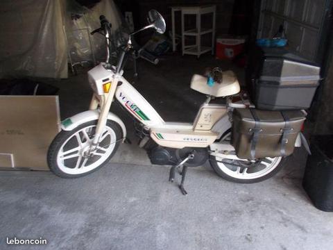 Mobylette a venre