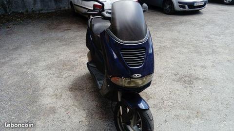 Scooter elyseo