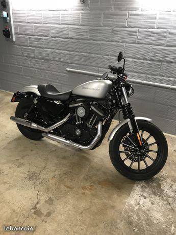 Harley Davidson 883 Iron Silver